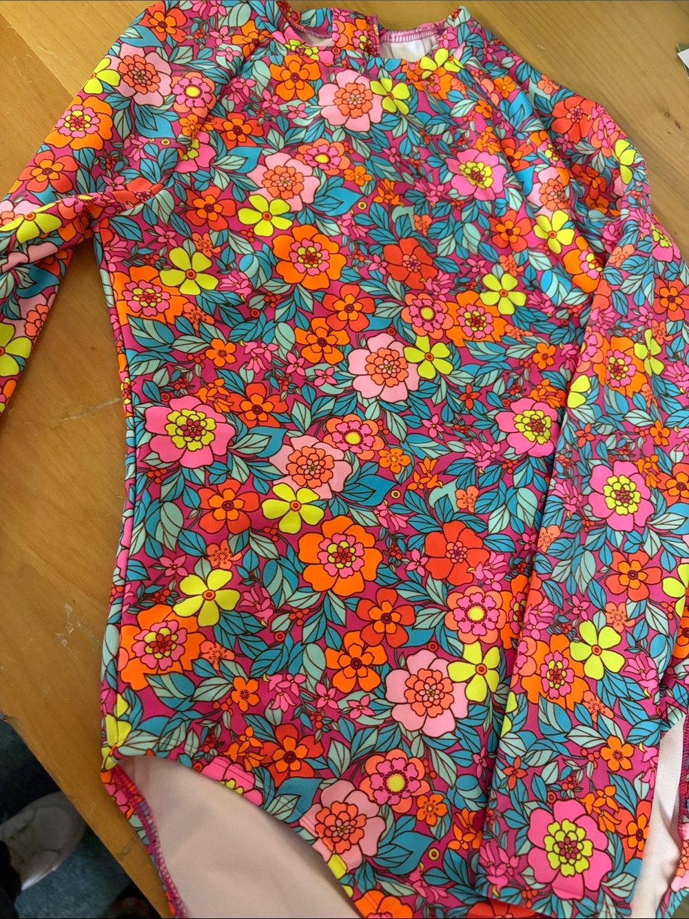 Girls Long sleeve Bathing Suit - Picture 2 of 4